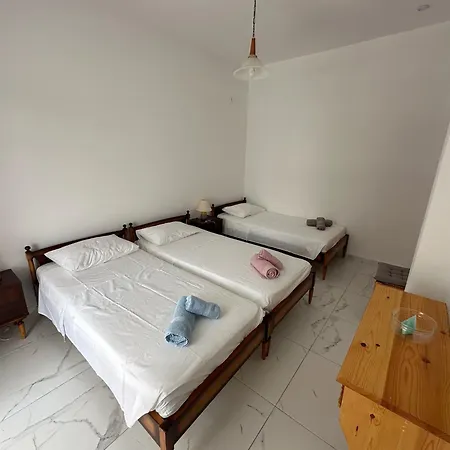 Apartment Family House Near