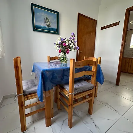 Apartment Family House Near *