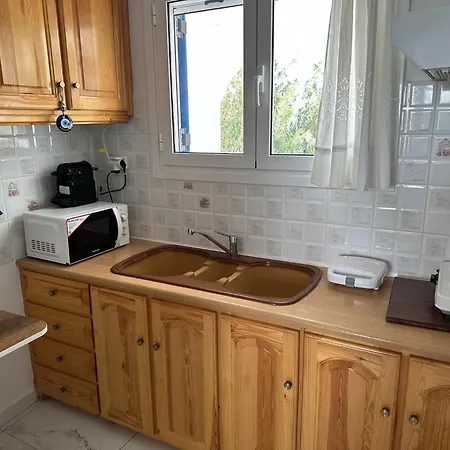 Family House Near Apartment *