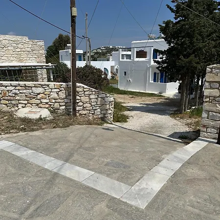 Family House Near * Logaras